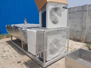 Bulk milk chiller dual compressor