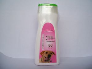 Azadiracha Indica Triclosan shampoo