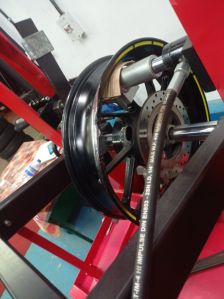 Two Wheeler Alloy Wheel Rim Straightener