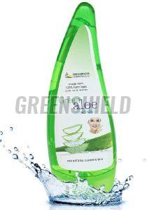 Green Aloe Vera Gel