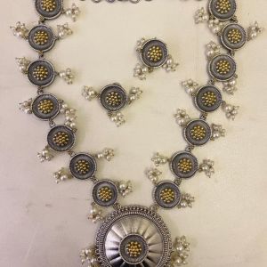 silver beaded jewelry