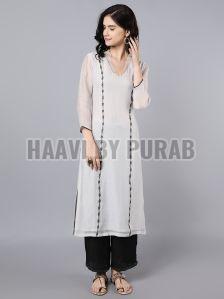 Chanderi kurta with beautiful resham and badla embroidery