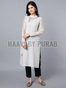 Ladies Chanderi Silk Kurta with Pant