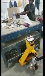 Reel Pallet Truck