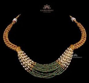 Layered Emerald And Pearl Kanti Necklace set