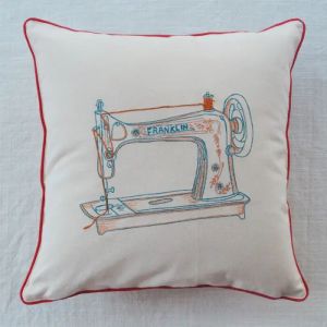 Retro Sewing Machine Cushion Cover