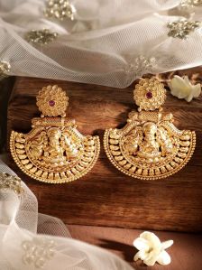 gold plated chandbali earring