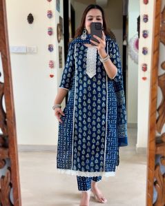 Ladies 3 Piece Set