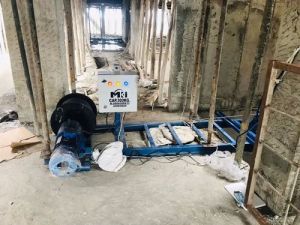 Mild Steel Material Hoist Lift
