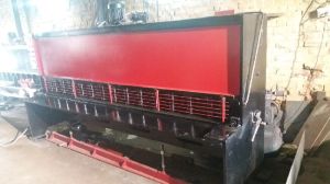 Sheet Shearing Machine