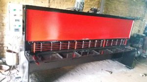 Sheet Shearing Machine