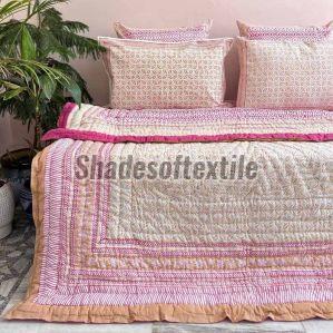 Hand Block Printed Double Bed Quilt With Pillow Covers