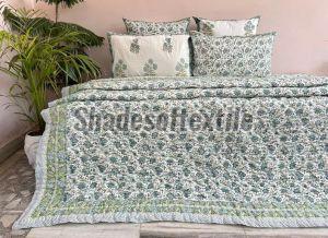 Handmade Floral Design Cotton Quilt