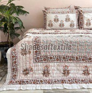 Reversible Hand Block Print Double Bed Quilt With Pillow Covers