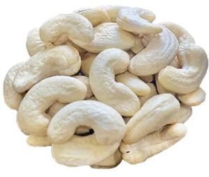 W400 Cashew Kernels