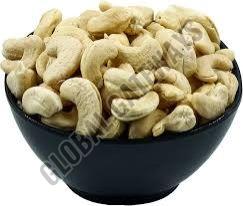 W240 Cashew Kernels