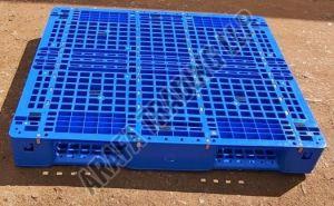 1200 x 1000 x 160mm Light Weight Plastic Pallet