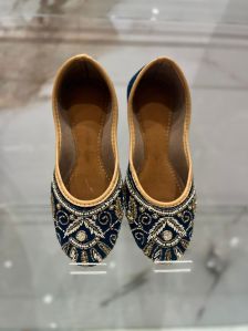 Ladies Fancy Beaded Mojari