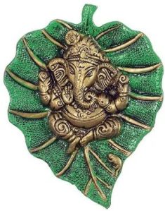 Leaf Ganesha Wall Hanging