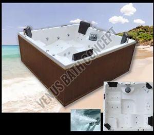 4 Seater Square Jacuzzi Bathtub