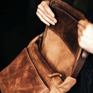 Mens Cow Vintage Leather Crossbody Messenger Laptop Bag