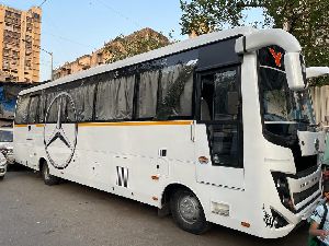 luxury bus rental Indore