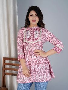 Ladies Cotton Pink Kurta