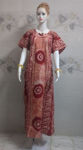 Ladies Peach Batik Print Cotton Nighties