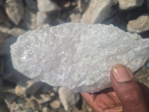 quartz lumps