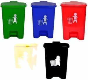 plastic pedal dustbin