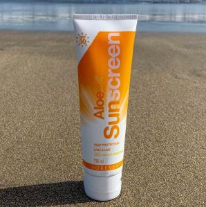 FOREVER ALOE SUNSCREEN