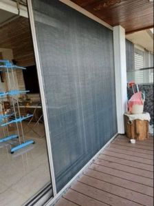 Pleated Mosquito Net Door