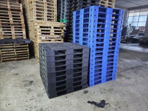 Plastic Pallets