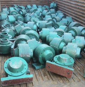 Cast Iron Bearing Housings