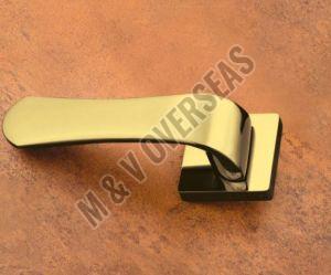 MV 0010 Brass Rose Handles