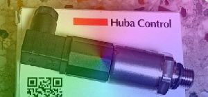 Huba Pressure Transmitter Model 528.8120032411W RANGE 0-1 BAR