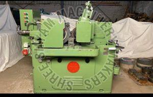 Centerless Grinding Machine