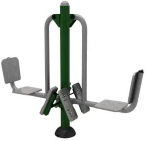 Outdoor Leg Press