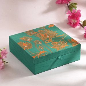 Green Lotus Luxury Box