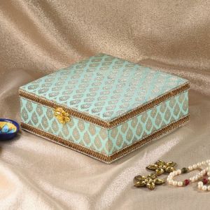 Royal Gifting Box