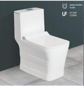 670mmx355mmX735mm One Piece Closet Toilet