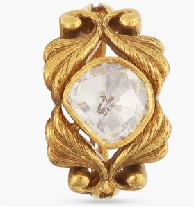 BAROQUE DELICATE MOISSANITE SILVER RING