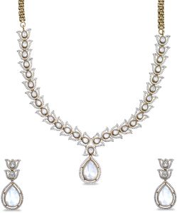 Leafy Affair Polki Necklace Set