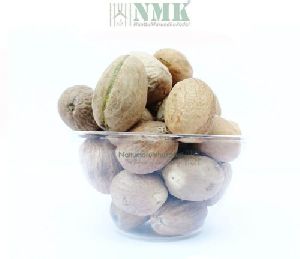 Dried Nutmeg