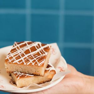 blondies fresh cream cakes