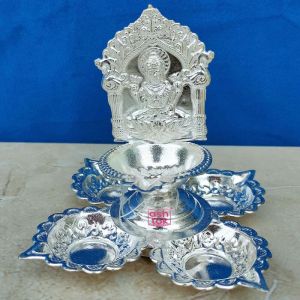 pooja lamp