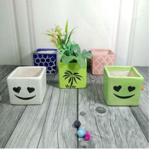 Small Indoor Pots Date Square