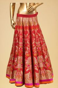 Banarasi Silk Floral Lehenga