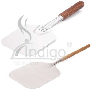 WOODEN HDL PIZZA SPADE