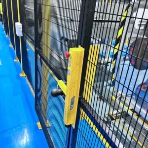 Weld mesh safety fencing